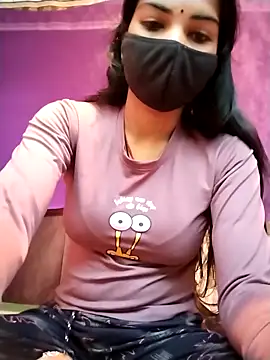 Snapshot of PRACHI-743 chatting on February 18, 1:45 am PRACHI-743 online show from February 18, 1:45 am