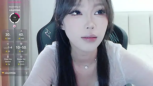 Puppy-12 online show from November 17, 4:40 am