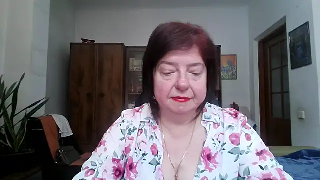 Violet Pulse online show from April 30, 1:39 pm