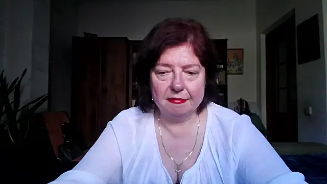 Snapshot of Violet_Pulse chatting on May 21, 1:29 pm Violet Pulse online show from May 21, 1:29 pm