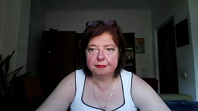 Snapshot of Violet_Pulse chatting on June 23, 10:13 am Violet Pulse online show from June 23, 10:13 am