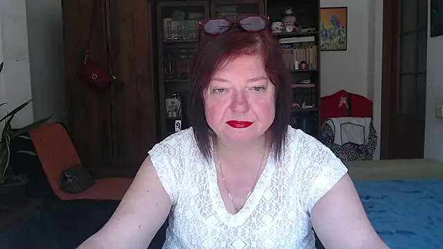 Snapshot of Violet_Pulse chatting on June 29, 7:14 am Violet Pulse online show from June 29, 7:14 am