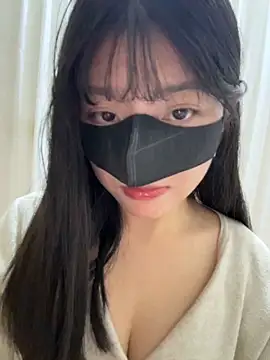 AZ37866 online show from March 11, 3:29 pm