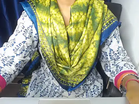 priya gupta7 online show from October 2, 1:51 pm