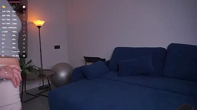 AdrianaCoenen online show from September 21, 5:47 pm