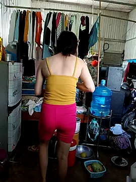 Snapshot of Minssara20 chatting on September 30, 2:05 am Minssara20 online show from September 30, 2:05 am