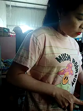 Snapshot of Minssara20 chatting on November 14, 12:53 am Minssara20 online show from November 14, 12:53 am