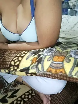 Adadhana Cam online show from December 17, 9:59 am