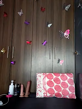 Snapshot of sahara1_ chatting on November 19, 12:16 pm sahara1 online show from November 19, 12:16 pm