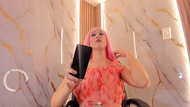 Snapshot of Marian_Cristal chatting on February 13, 4:52 am Marian Cristal online show from February 13, 4:52 am