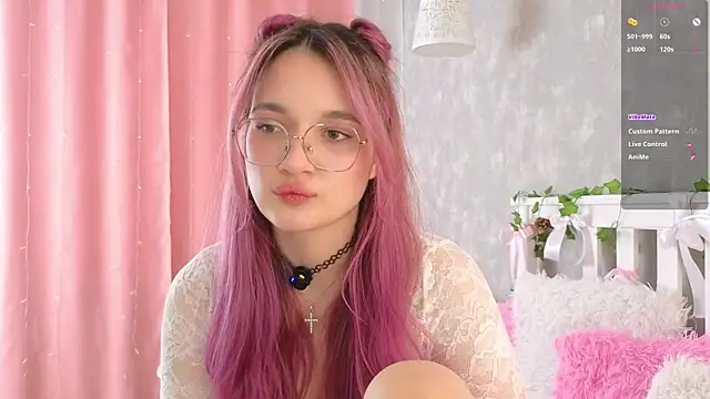 vivyboo111 online show from May 2, 2:55 pm