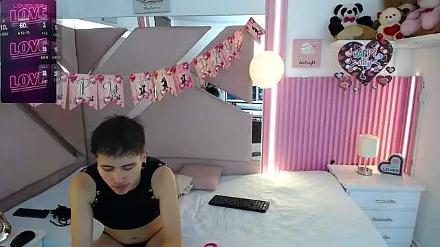 oblivionlove online show from February 20, 1:33 pm