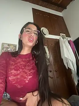 Snapshot of Julieta_Duque chatting on April 16, 2:56 am Julieta Duque online show from April 16, 2:56 am