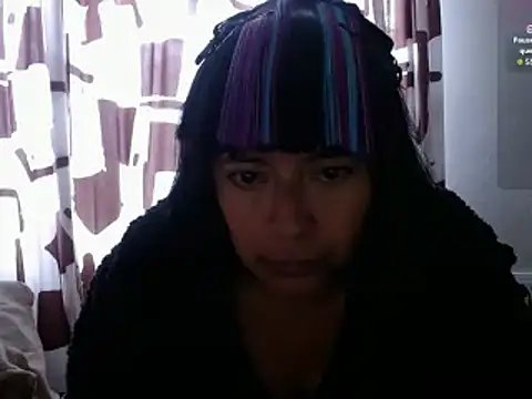 Snapshot of Acelinrose chatting on May 25, 10:27 pm Acelinrose online show from May 25, 10:27 pm