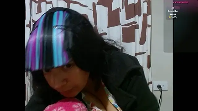Snapshot of Acelinrose chatting on June 11, 2:53 am Acelinrose online show from June 11, 2:53 am