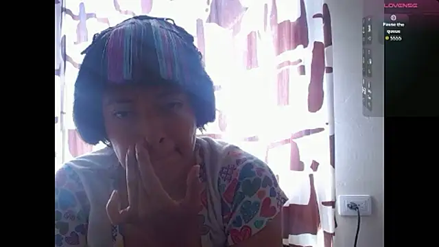 Snapshot of Acelinrose chatting on June 11, 6:28 pm Acelinrose online show from June 11, 6:28 pm