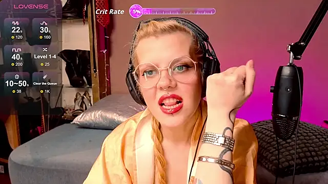 tacodeluxxxe online show from November 23, 10:53 pm