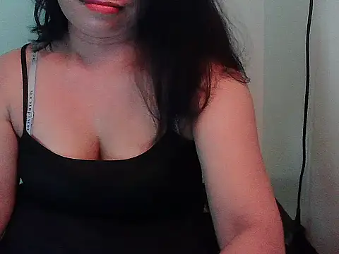 Snapshot of Hot_aya0516 chatting on May 18, 4:51 am Hot aya0516 online show from May 18, 4:51 am