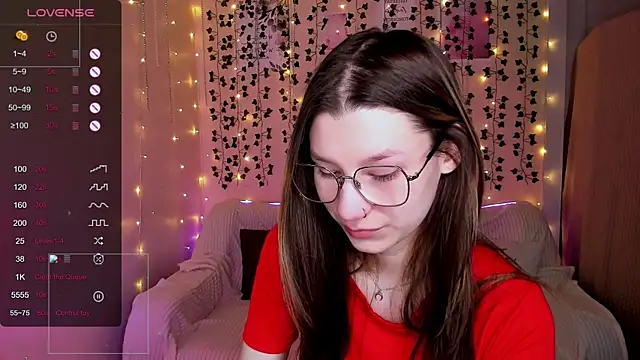 LinaBlossom  online show from January 15, 9:14 am