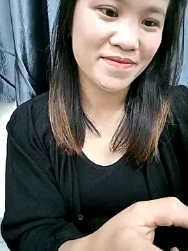 Snapshot of Norah-h chatting on October 13, 2:39 pm Norah-h online show from October 13, 2:39 pm