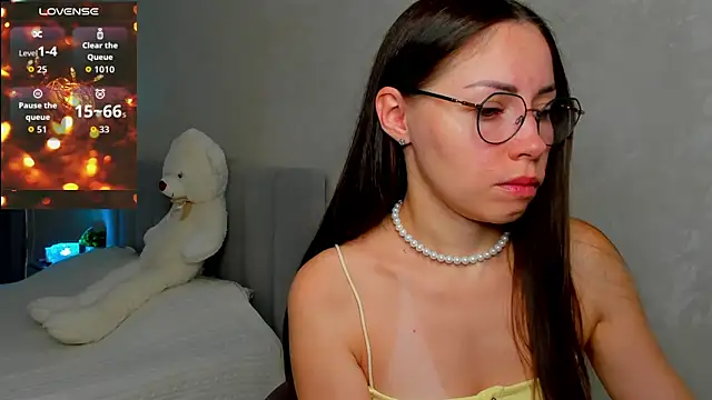 fun nd bun online show from July 29, 2:32 am