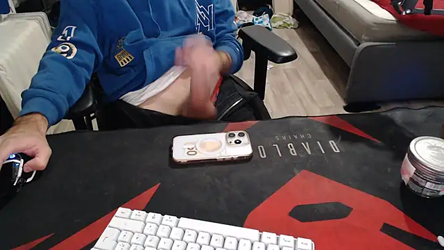 Snapshot of geil20CM2 chatting on October 17, 7:16 pm geil20CM2 online show from October 17, 7:16 pm