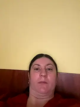 Snapshot of oksana1990 chatting on November 12, 7:20 am oksana1990 online show from November 12, 7:20 am