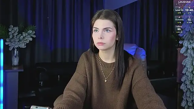 Cute Dolll online show from December 19, 9:05 am