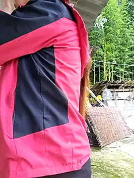 diamond-- online show from October 2, 12:39 am