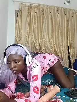 BlackPearl 19 online show from June 24, 4:33 am