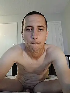 Snapshot of slickdickfreak chatting on June 13, 4:32 am slickdickfreak online show from June 13, 4:32 am