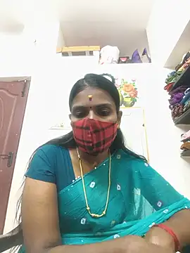Snapshot of Tamil_Yalini12 chatting on June 28, 3:51 pm Tamil Yalini12 online show from June 28, 3:51 pm