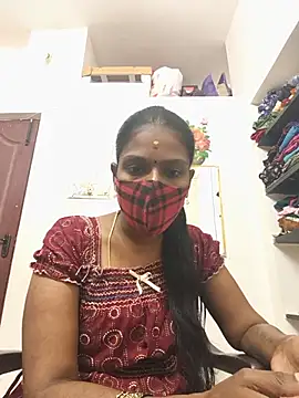 Snapshot of Tamil_Yalini12 chatting on July 3, 2:40 am Tamil Yalini12 online show from July 3, 2:40 am