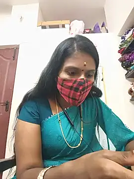 Snapshot of Tamil_Yalini12 chatting on July 14, 5:51 pm Tamil Yalini12 online show from July 14, 5:51 pm