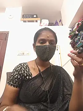 Snapshot of Tamil_Yalini12 chatting on July 29, 4:27 pm Tamil Yalini12 online show from July 29, 4:27 pm
