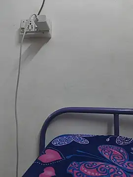 Snapshot of Tamil_Yalini12 chatting on July 30, 6:23 am Tamil Yalini12 online show from July 30, 6:23 am