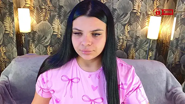 ThiccMady online show from November 3, 10:16 am