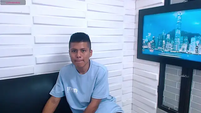 marcus hans  online show from November 5, 5:24 pm