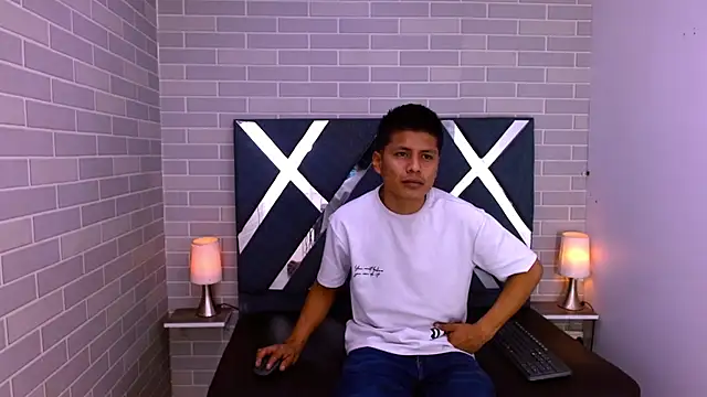 marcus hans  online show from November 28, 2:53 pm