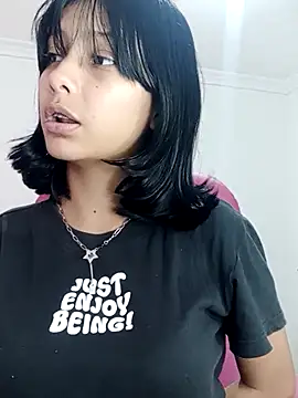 xoxo milk online show from March 12, 5:52 pm