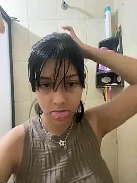 xoxo milk online show from March 17, 9:18 pm