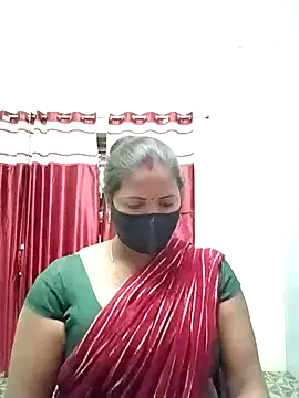 Snapshot of School_medam chatting on November 16, 4:12 pm School medam online show from November 16, 4:12 pm