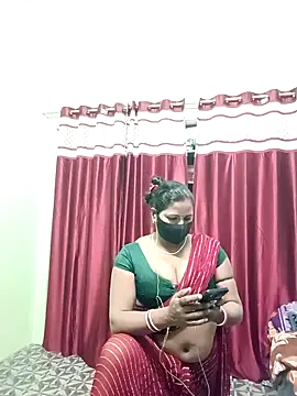 Snapshot of School_medam chatting on December 16, 3:50 pm School medam online show from December 16, 3:50 pm