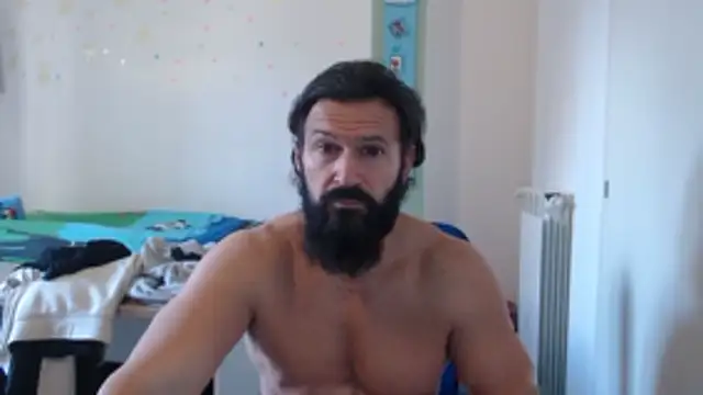 muscoloporco online show from December 19, 9:27 am