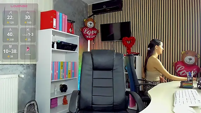 OfficeGirls online show from June 1, 6:09 pm