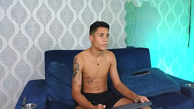 Twink davidxx online show from September 28, 7:52 pm