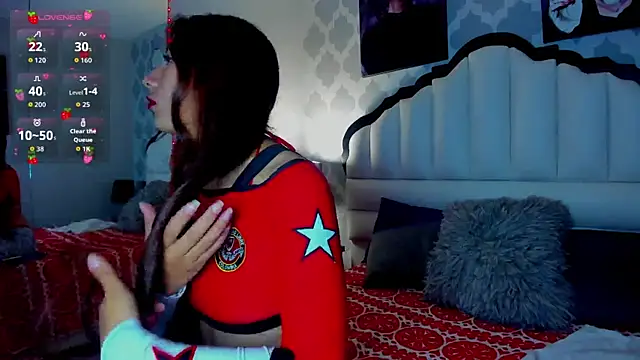 Snapshot of AlisonCold chatting on October 2, 12:12 pm AlisonCold online show from October 2, 12:12 pm