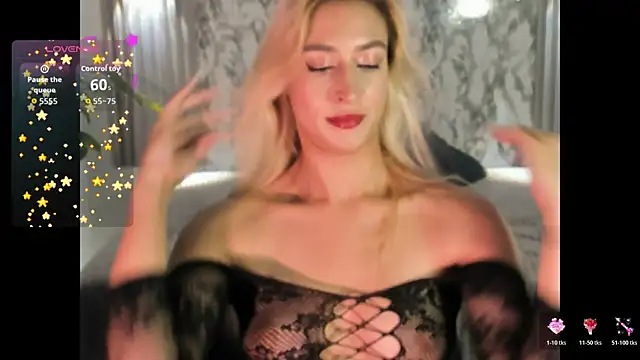 Snapshot of Dulcinea_2 chatting on November 22, 6:07 pm Dulcinea 2 online show from November 22, 6:07 pm