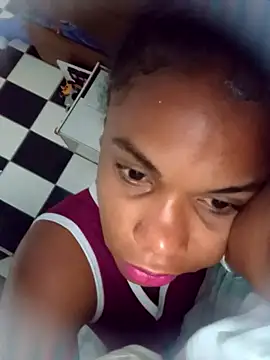 PrettahSantos online show from September 26, 2:21 pm