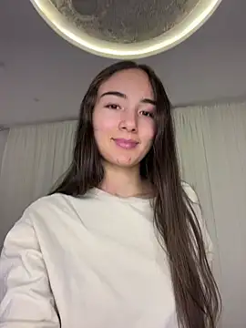 Innerpeace  online show from March 8, 12:30 am